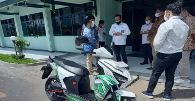 Wawali Kota Yogyakarta Jajal Motor Listrik Gesits, Ini Harapannya
