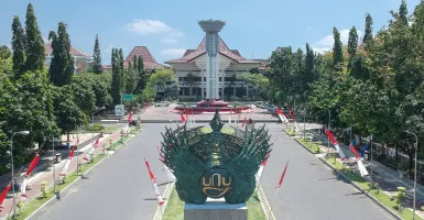 Prestasi Terbaru UNY Keren Banget, 2 Jempol!