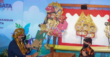 Dalang Cilik di Yogyakarta Membuat Sandiaga Uno Terpesona
