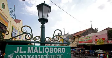 Duh, Jalan Malioboro Yogyakarta Marak Parkir Sembarangan