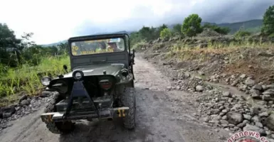 Ayo, Cek Paket Liburan Naik Jeep di Kaki Gunung Merapi