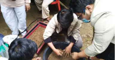Inovasi Mahasiswa UGM Ini Jempolan, Petani Ikan Pasti Suka