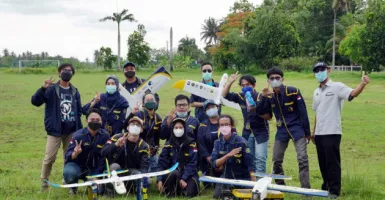 Mantul! UGM Raih Juara Umum Lomba Kontes Terbang Indonesia