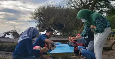 Cakep! Mahasiswa Himatika UNY Angkat Potensi Pantai Pandansari