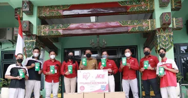 Dukung PTM, Pemkot Yogyakarta Bagikan 10.080 Masker ke Siswa SD
