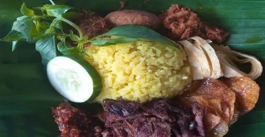 Gurihnya Nasi Kuning Muna Cung Pasar Pathuk Yogyakarta, Coba Deh