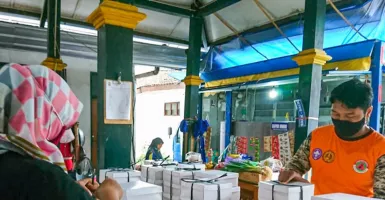 Warga Kota Yogyakarta Isoman di Rumah Dibantu Logistik