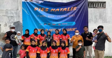 Kalahkan Tim-tim dari DIY, Voli Putri UAD Raih Prestasi Jempolan