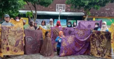Terdampak Pandemi, Warga Yogyakarta Berlatih Bikin Batik Ecoprint