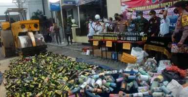 Satpol PP Yogyakarta Akui Marak Petasan Dinyalakan di Wilayahnya