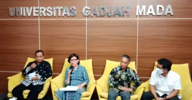 Rektor UGM Ova Emilia Pastikan Ijazah Presiden Jokowi Asli