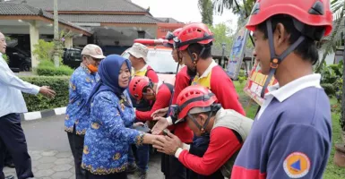 Gempa Cianjur, Sleman Kirim Bantuan Tenda Pengungsian