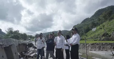 Fenomena Jalan Ambles di Sriharjo Bantul Diteliti Tim UGM