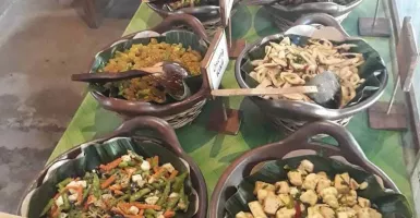 Resto Kopi Lali di Yogyakarta: Makan Puas, Bayar Seikhlasnya!
