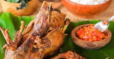 Resto Bebek Keplak di Yogyakarta, Bumbu Rempahnya Meresap!