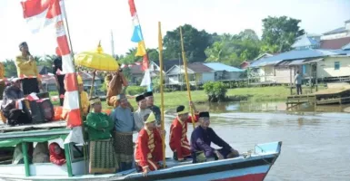 Sambas River Tour Jadi Destinasi Wisata Baru, Tertarik Mencoba?
