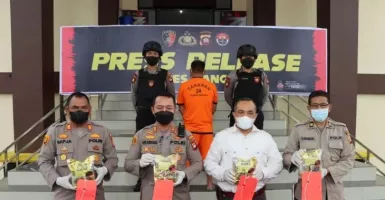 Kurir 4 Kg Sabu dari Malaysia Diamankan Polres Sanggau