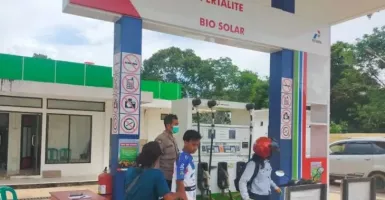 Antisipasi Penimbunan BBM, Polres Melawi Patroli ke Sejumlah SPBU