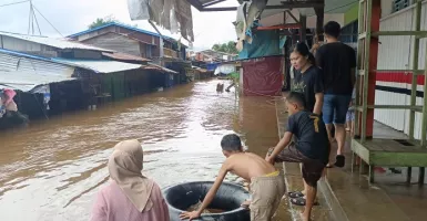 Pemkab Sintang Diminta Bentuk Tim Darurat Banjir hingga Tingkat RT