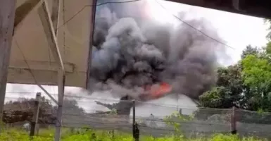 PKBM Insan Cinta Ikut Terbakar bersama 3 Ruko di Kecamatan Sekadau Hilir