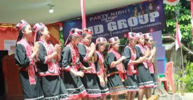 Pemuda Bengkayang Gelar Festival Kampung Budaya Dayak Bidayuh Bijagoi