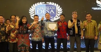 Desa Titian Kuala Diganjar Penghargaan dari Komisi Informasi Pusat