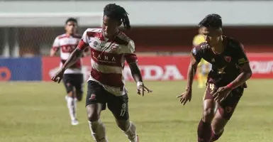 Madura United Kandaskan PSM Makassar dengan Skor 1-0