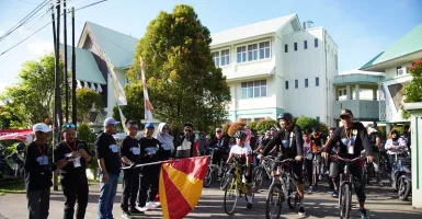 Jalin Kekeluargaan Antaralumni, SMPN 2 Pontianak Gelar Gowes