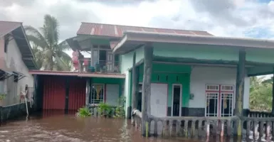 Banjir Rendam Ratusan Rumah Warga di Singkawang, Dewan: Tanggul Tak Pernah Diperbaiki