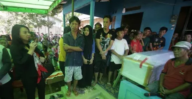 Karolin Serahkan Jenazah Korban Penusukan di Jakarta kepada Pihak Keluarga