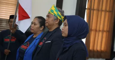Ario Sabrang Dikukuhkan sebagai Ketua Rumah Komunitas Pontianak