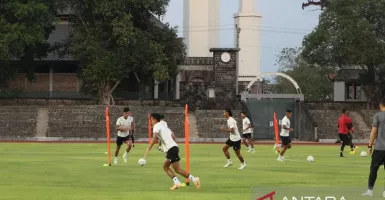Persiapan Lawan Taiwan, Timnas Indonesia U-23 Gelar Latihan Perdana di Solo