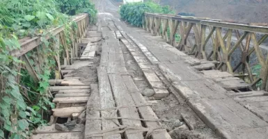 Lihat Kondisi Jembatan ke Tempat Wisata di Paser Ini, Miris