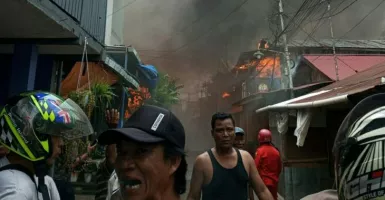 Sehari, Dua Permukiman di Kota Samarinda Kebakaran