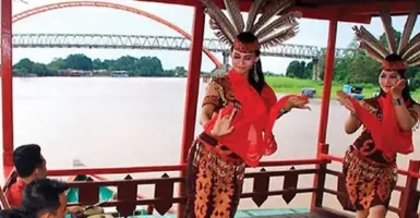 Weekend Tiba, Yuk Wisata Susur Sungai Mahakam, Dijamin Seru
