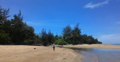 Menikmati Senja di Pantai Manggar Balikpapan, Aduhai Syahdu