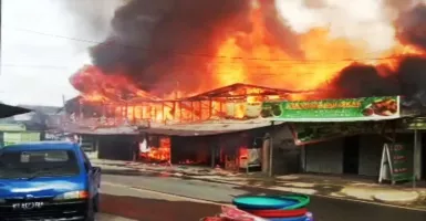 Kelurahan Simpang Tiga Samarinda Kebakaran, 17 Bangunan Hangus