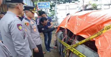 Polisi Buru Pemilik Mobil Pengetap BBM yang Terbakar di Samarinda