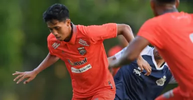 Ikhsan Nul Siap Hadapi Persaingan Ketat Lini Tengah Borneo FC