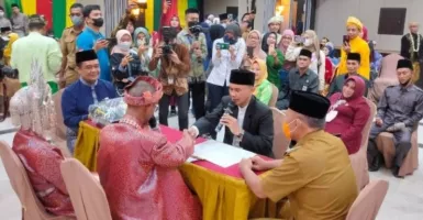 10 Pasangan Ikuti Nikah Massal di Tanjung Pinang