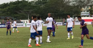 Persib Bandung Pesta Gol di Batam