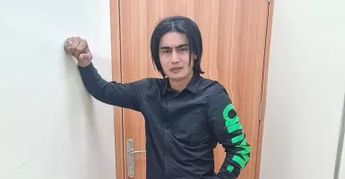 Charly Van Houten Kecelakaan Para Artis Kirim Doa