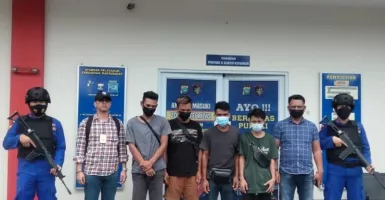 Polisi Tangkap 4 PMI Ilegal yang Baru Tiba dari Malaysia