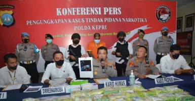 Polda Kepri Gagalkan Penyelundupan 26 Kg Sabu dari Malaysia