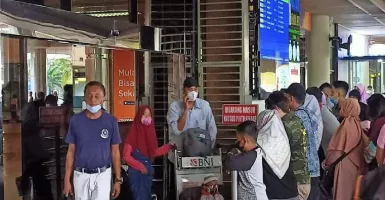 Pemberlakuan Bebas PCR, Penumpang di Bandara Hang Nadim Sepi
