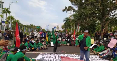 Demo Mahasiswa di Batam, Tak Berhasil Ketemu Ketua DPRD