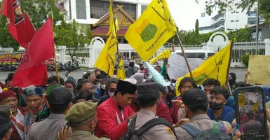 Kelompok Cipayung Plus Batam Demo, Kecewa Tak Ketemu Pejabat