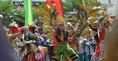Helaran Budaya Meriahkan HUT Kota Sukabumi ke-104
