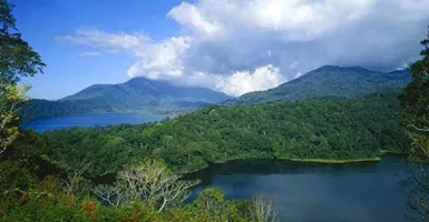 Bali Tebar Keramahan Melalui Twin Lake Festival