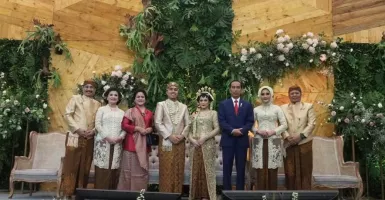 Jokowi Hadir di Pernikahan Puteri Menpar